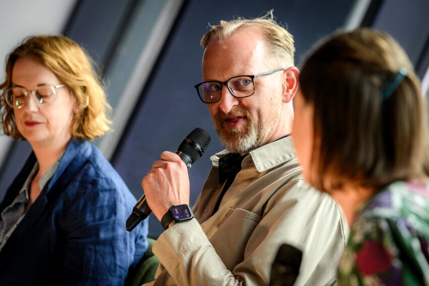 Bob Holland at the Tuning Into Opera event