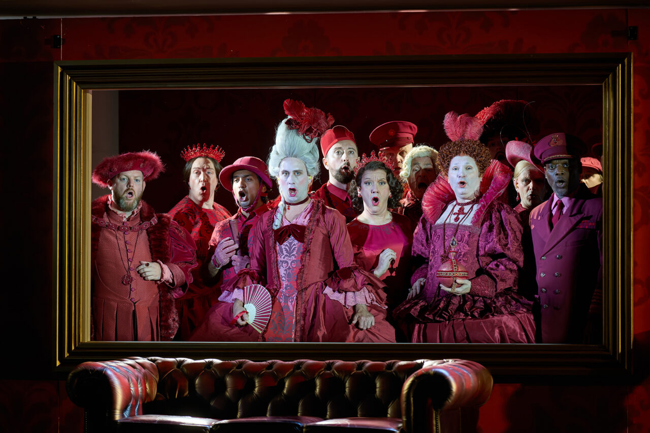 Chorus of ENO, ENO’s Cinderella (La Cenerentola) 2025 © Mark Douet