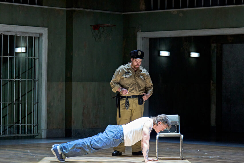 Alaric Green, Michael Mayes, ENO’s Dead Man Walking 2025 © Manuel Harlan