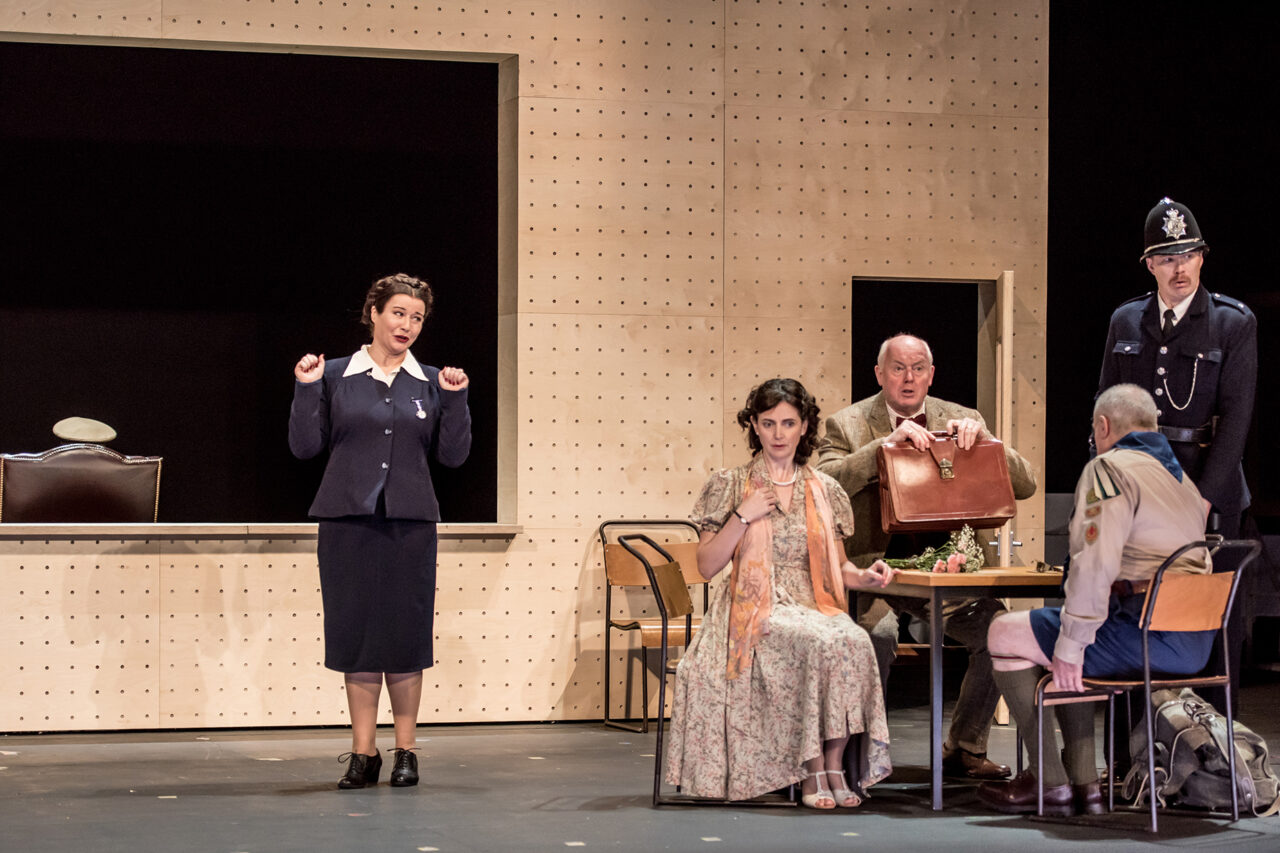 Carolyn Dobbin, Aoife Miskelly, Mark Le Brocq, Eddie Wade, Andri Björn Róbertsson, ENO’s Albert Herring 2025 © Genevieve Girling