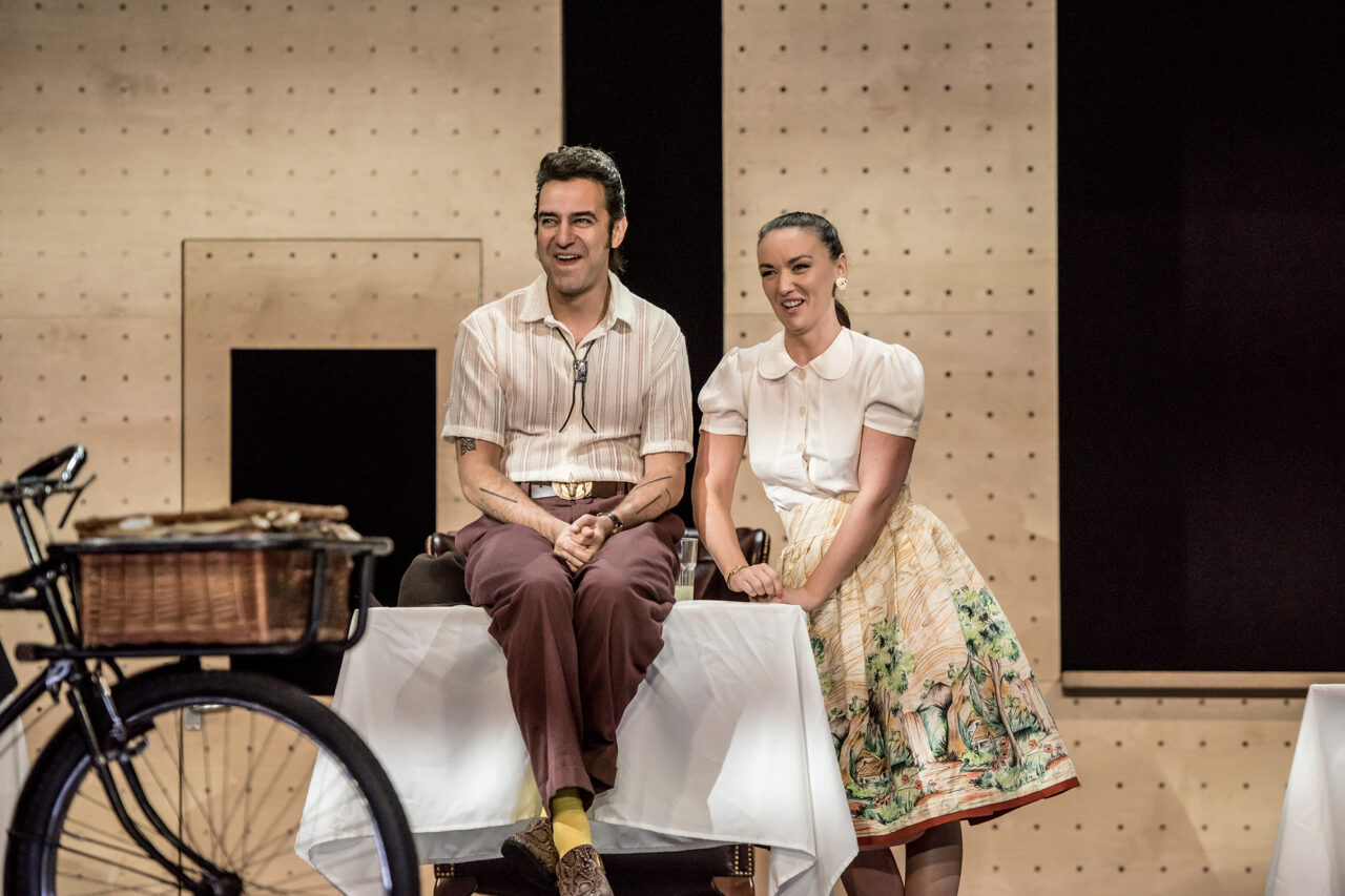 Dan D'Souza, Anna Elizabeth Cooport, ENO’s Albert Herring 2025 © Genevieve Girling