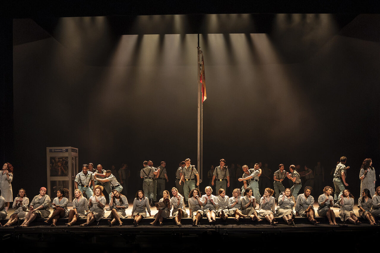 The Cast of ENO’s Carmen 2025 © Ellie Kurttz