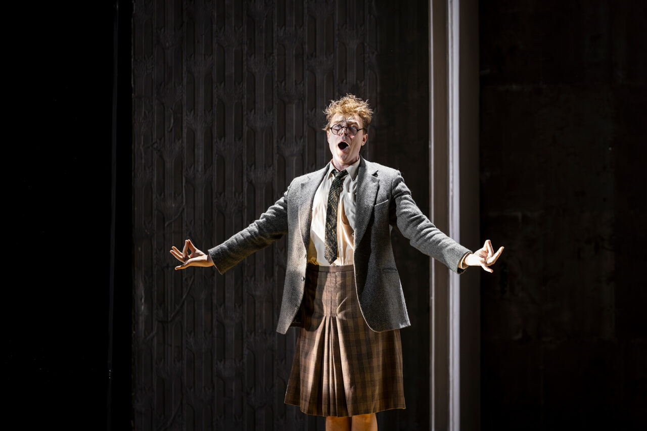 Ru Charlesworth ENO’s Partenope 2025 © Lloyd Winters